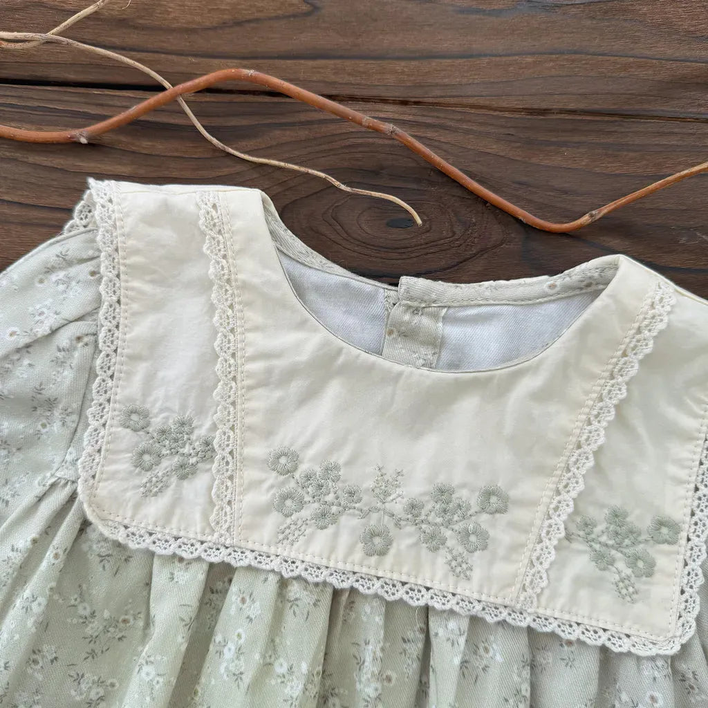 長袖シャツ・ブラウス 花柄刺繍ビッグ襟ブラウス【mh0011156】