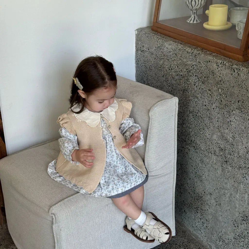 ベスト クロシェ刺繍フリルスリーブベスト【mh0011157】