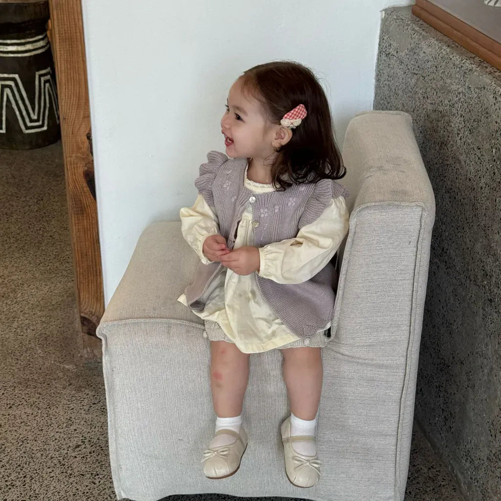 ベスト クロシェ刺繍フリルスリーブベスト【mh0011157】