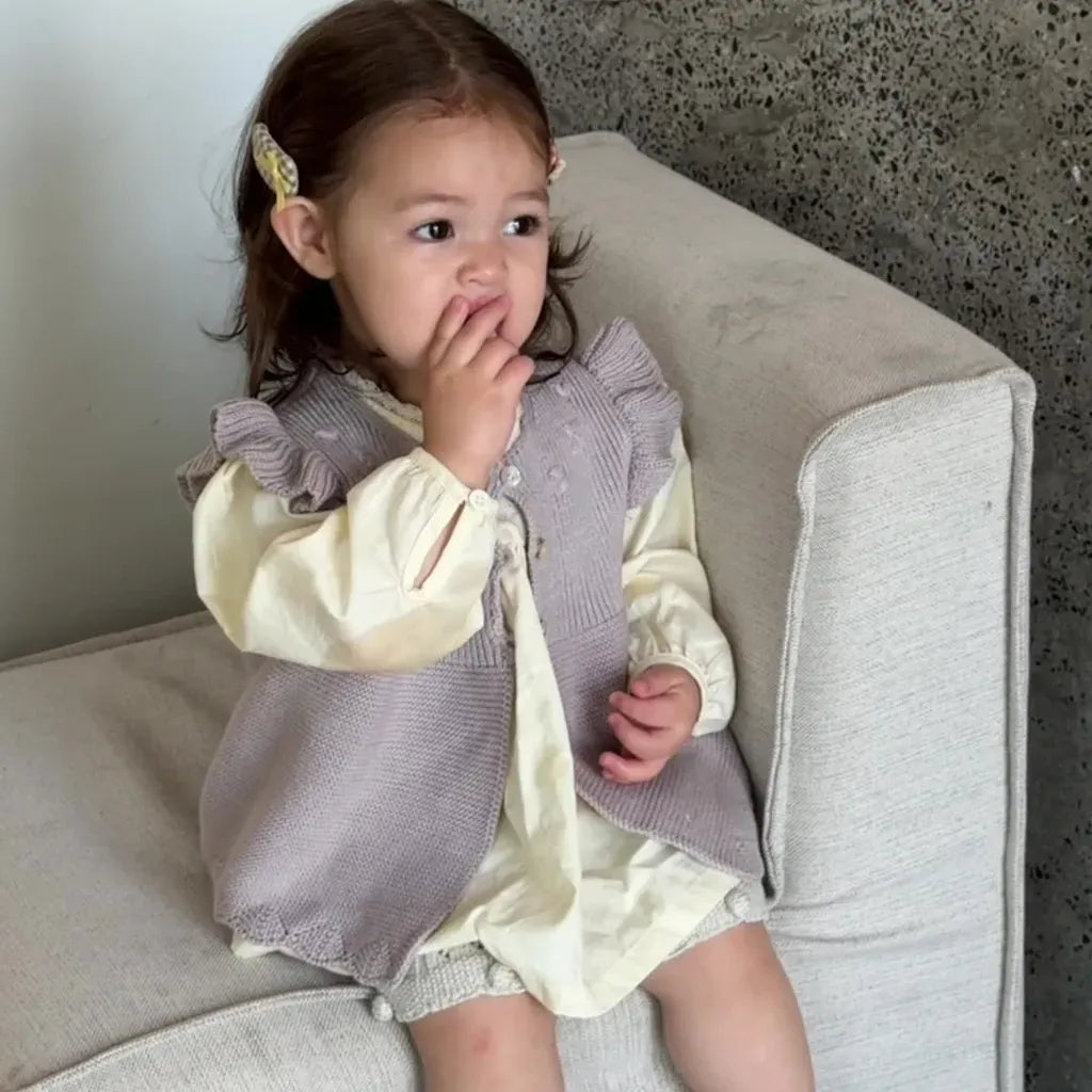 ベスト クロシェ刺繍フリルスリーブベスト【mh0011157】