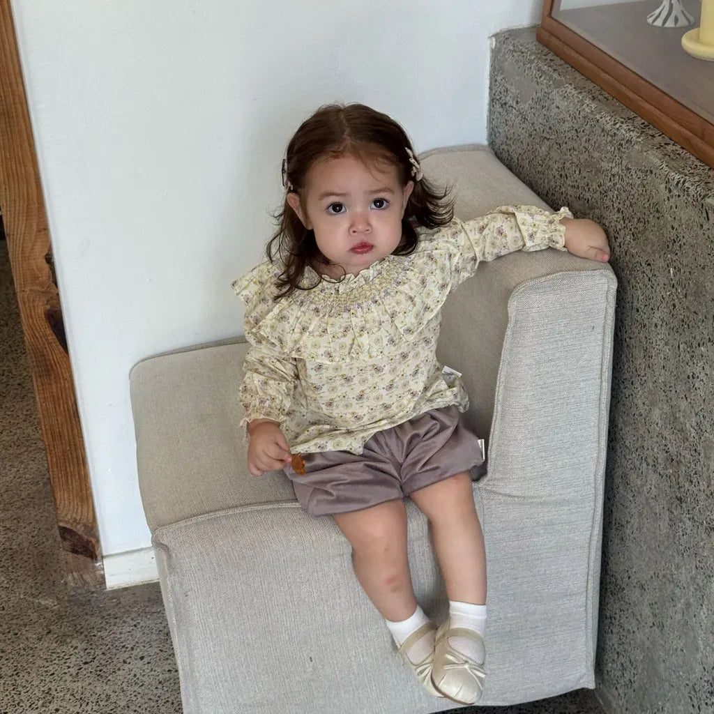 長袖シャツ・ブラウス フラワープリントフリルビッグカラーブラウス【mh0011162】