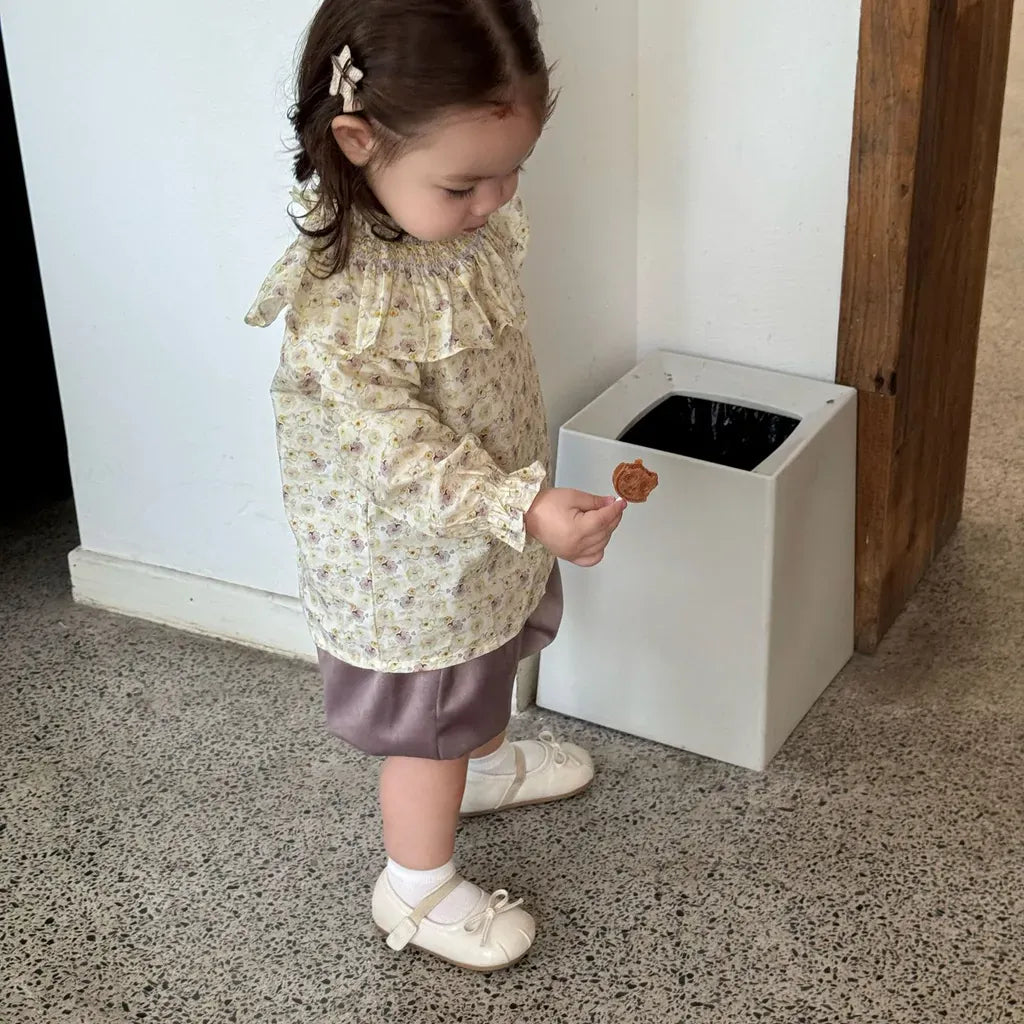 長袖シャツ・ブラウス フラワープリントフリルビッグカラーブラウス【mh0011162】