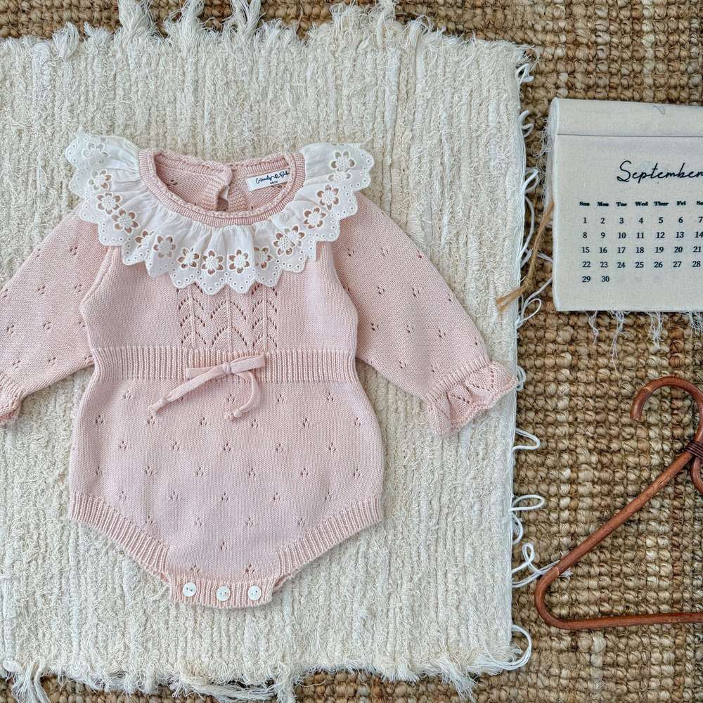 ロンパースセットアップ 長袖ニットロンパース レースフリル襟 レースニット ベビーウェア【mh0011515】