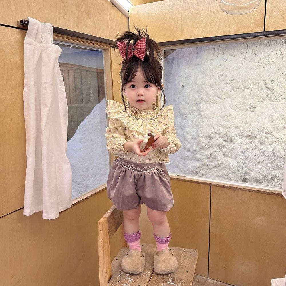 長袖セットアップ 長袖小花柄ブラウス フリルネック シャツ バルーンショートパンツ【mh0011519】