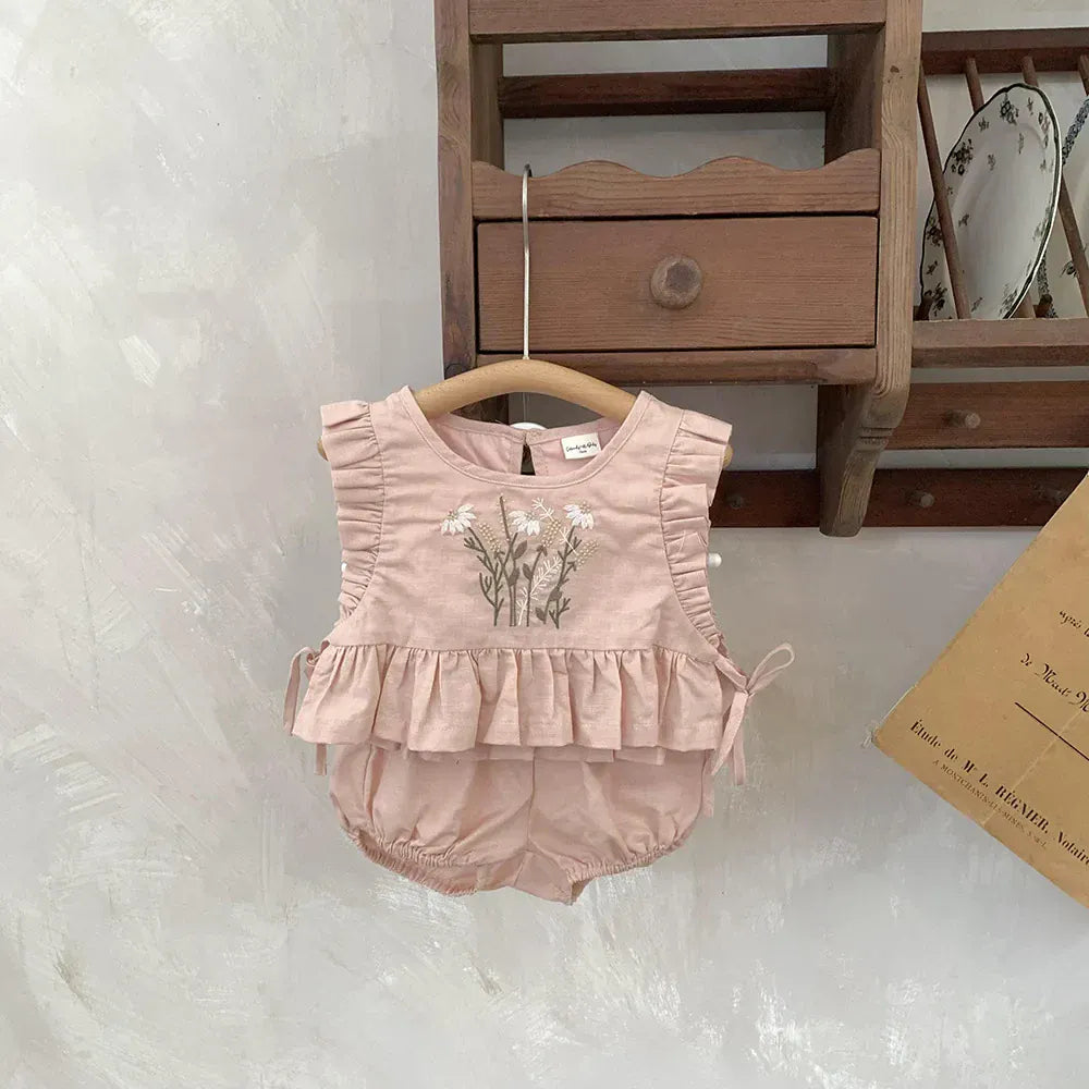ノースリーブセットアップ Pink / 73cm ベビーセットアップ 2点セット ノースリーブフリルトップス+ブルマパンツ フラワー花柄刺繍 ピンク/アプリコット/2カラー【mh0004558】