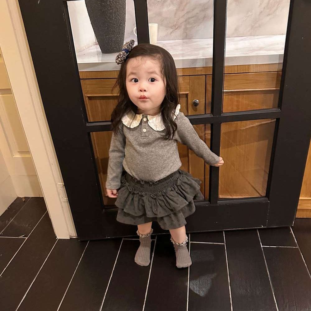 長袖セットアップ 長袖裏起毛Tシャツ 襟付きトップス / フリルショートパンツ【mh0011521】