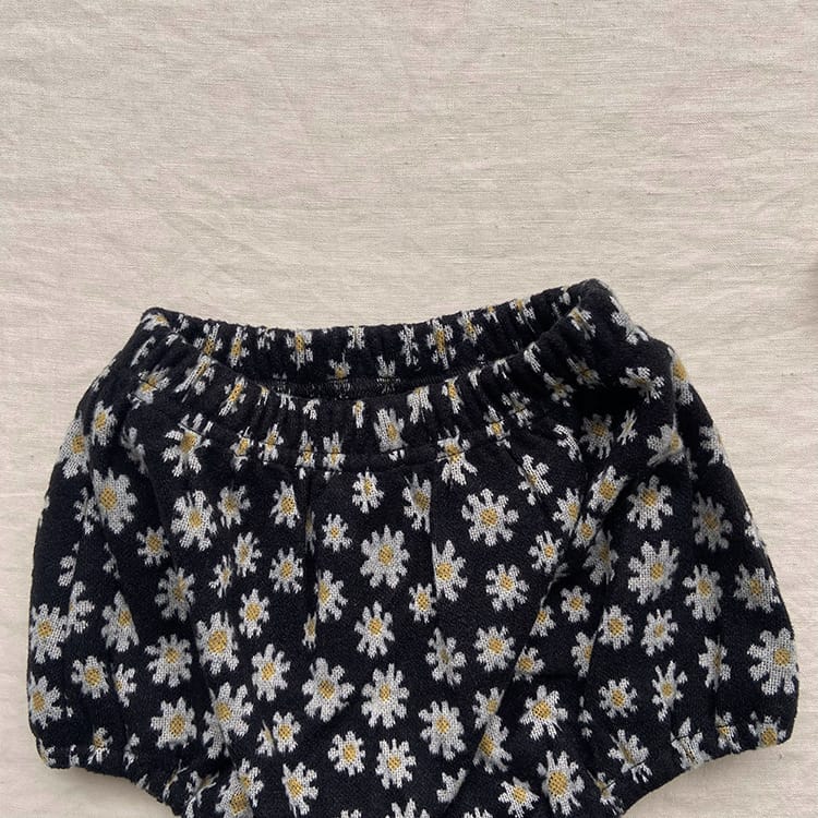 Daisy Print Top & Pants Set デイジー柄 襟付きトップス＆ブルマセット【mh0012690】 BBAMMA 長袖セットアップ