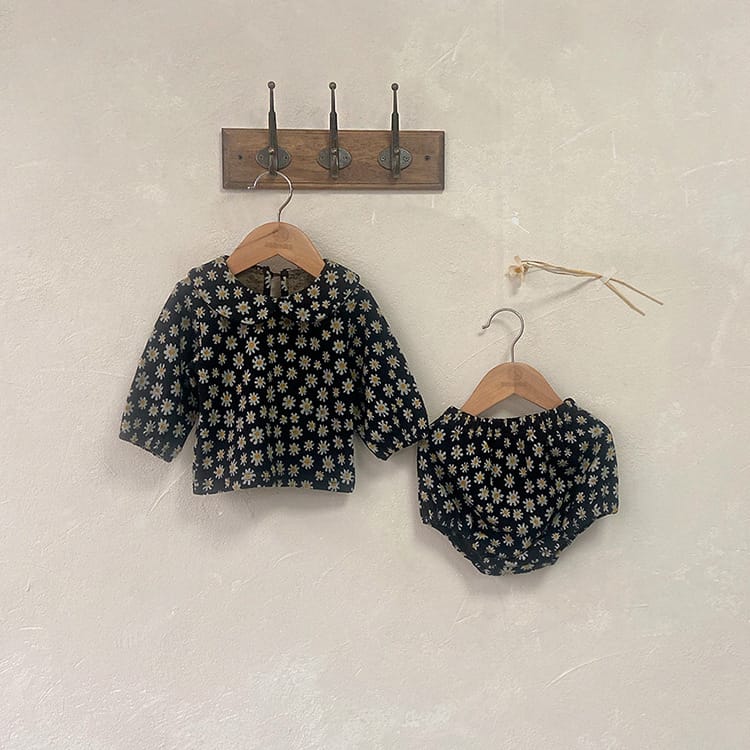 Daisy Print Top & Pants Set デイジー柄 襟付きトップス＆ブルマセット【mh0012690】 Black / 66cm BBAMMA 長袖セットアップ