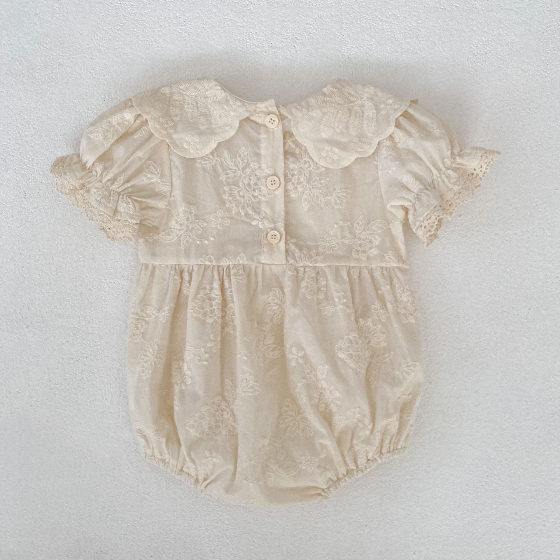 Embroidered Puff Sleeve Romper And Dress 刺繍 パフスリーブ ロンパース ワンピース【mh0013166】 Aeg babyi 半袖ロンパース