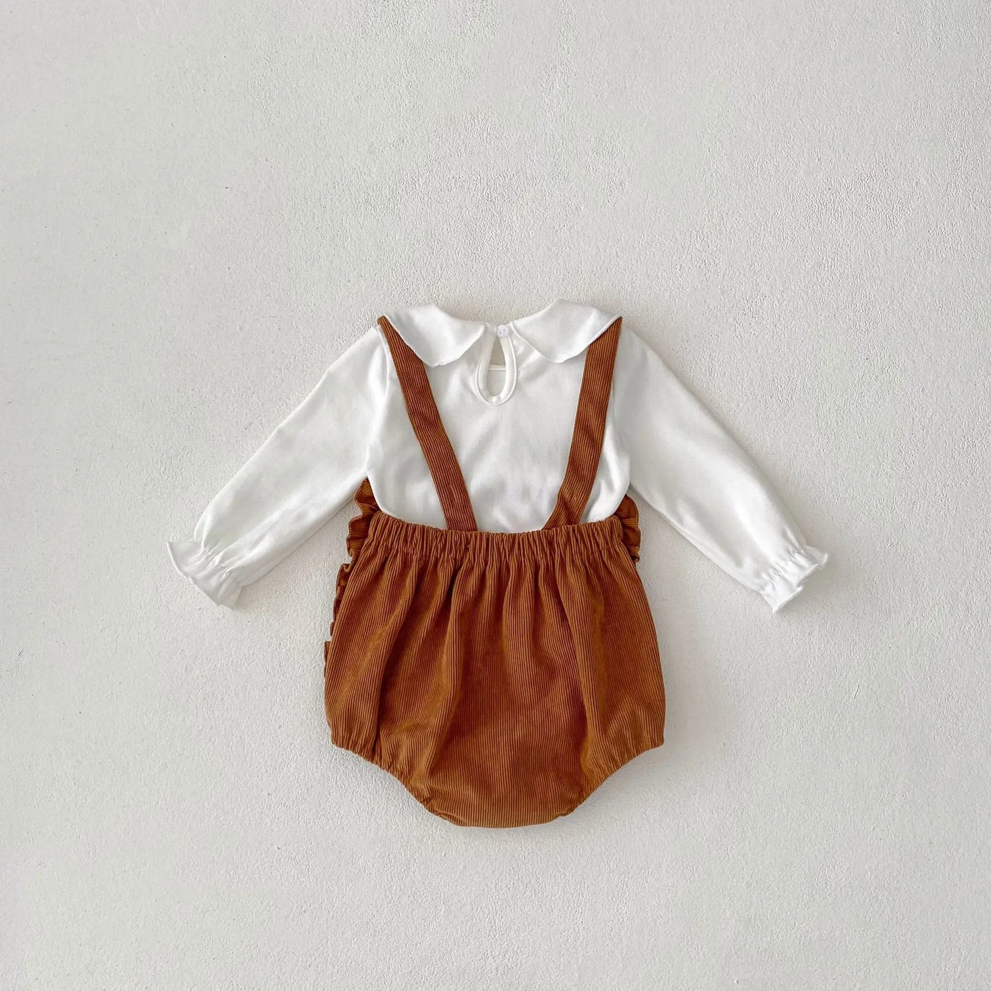 ロンパースセットアップ ベビーセットアップ 2点セット ベアくま刺繍長袖ブラウス+サスペンダーブルマロンパースベビーセットアップ 2点セット ベアくま刺繍長袖ブラウス+サスペンダーブルマロンパース【mh0008743】