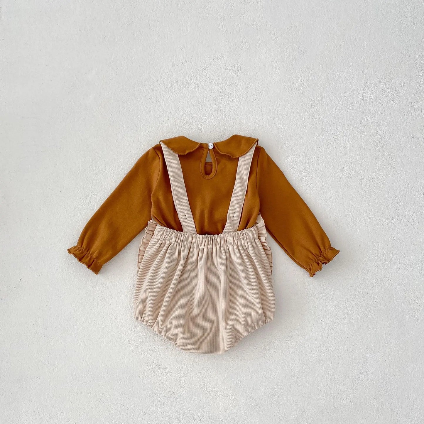 ロンパースセットアップ ベビーセットアップ 2点セット ベアくま刺繍長袖ブラウス+サスペンダーブルマロンパースベビーセットアップ 2点セット ベアくま刺繍長袖ブラウス+サスペンダーブルマロンパース【mh0008743】