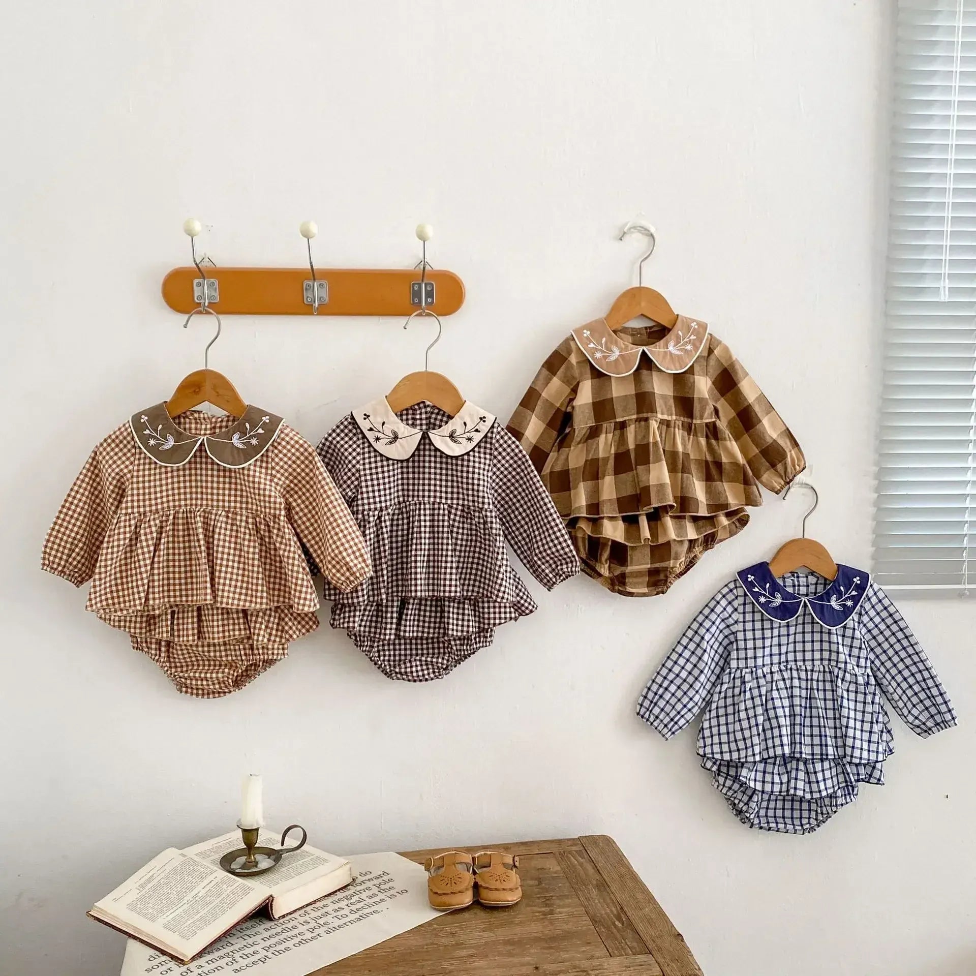 長袖セットアップ ベビーキッズセットアップ 2点セット フラワー刺繍襟長袖チュニックブラウス+フリルスカートブルマパンツ チェック4カラー【mh0007150】