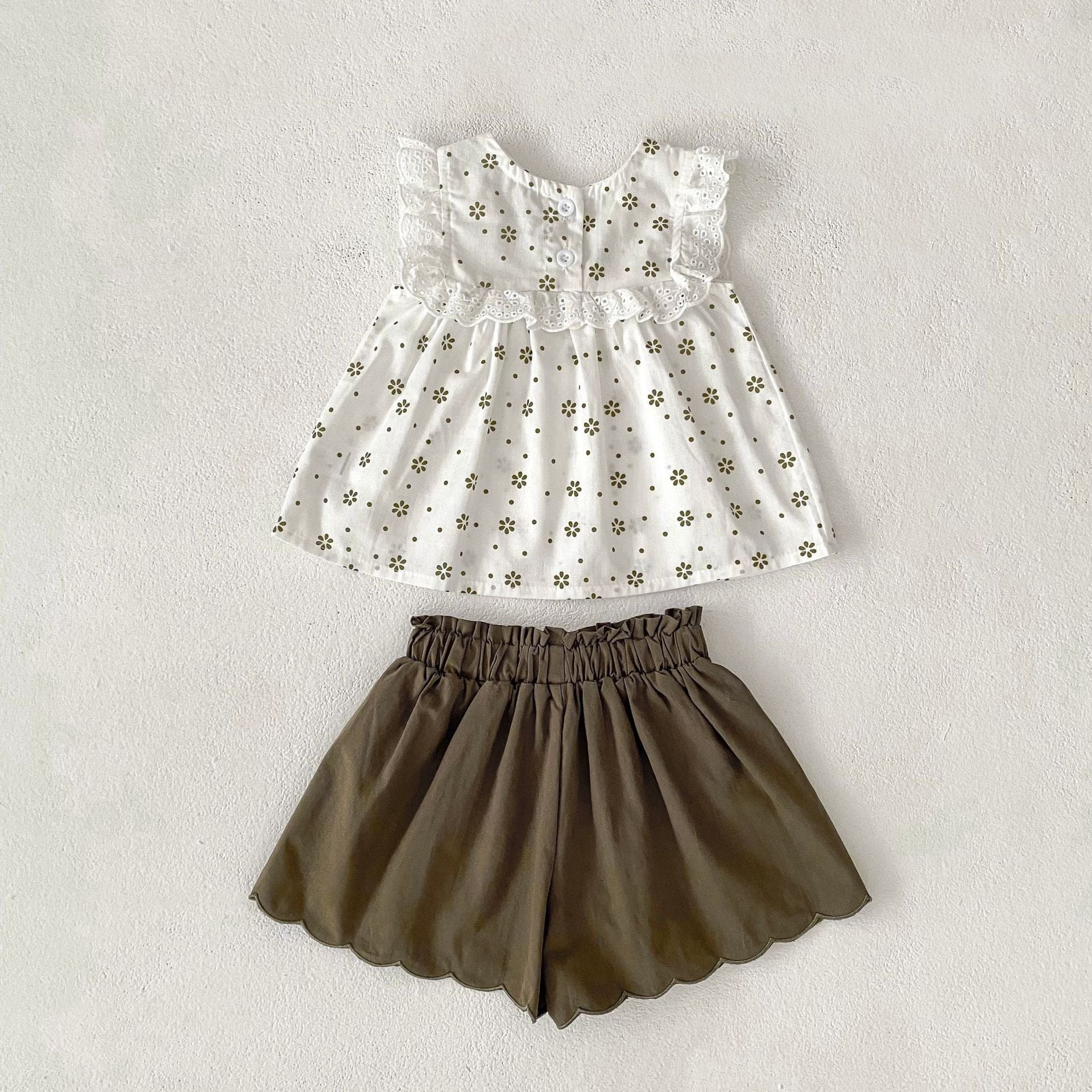 ノースリーブセットアップ フラワープリントノースリーブブラウス+ショートパンツセットアップ 2点セット【mh0010155】