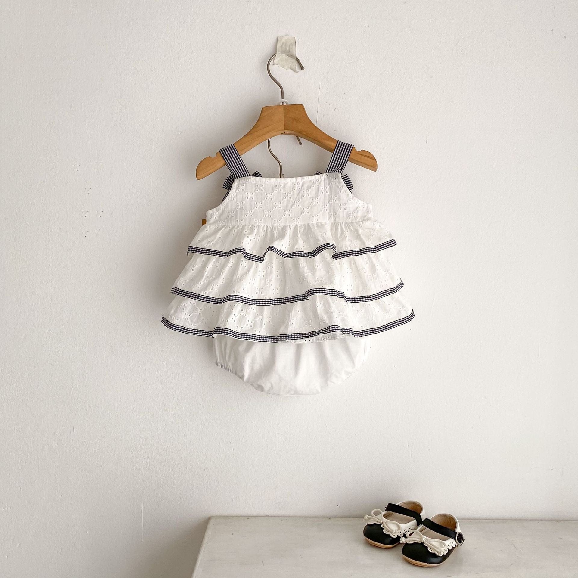 ノースリーブセットアップ チェックリボンティアードフリルチュニックブラウス+ブルマパンツセットアップ 2点セット【mh0010177】