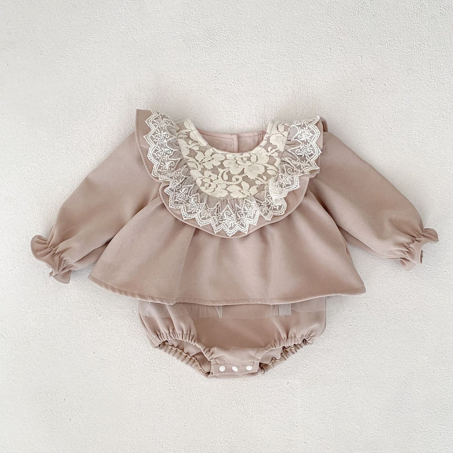 長袖ロンパース Apricot / 66cm ビッグレース襟付き長袖スカートロンパース【mh0010838】