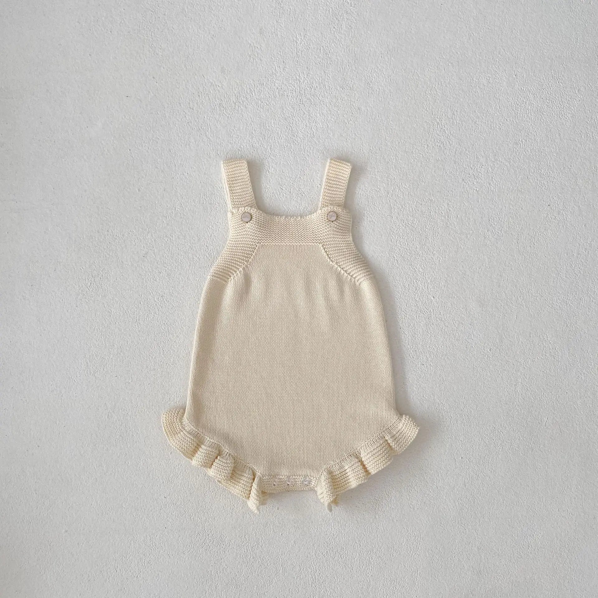 カーディガン・パーカー beige bodysuit / 6M  66CM ベビーカーディガン/ロンパース ニットジャケット/サスペンダーボディスーツ フリル【mh0006404】