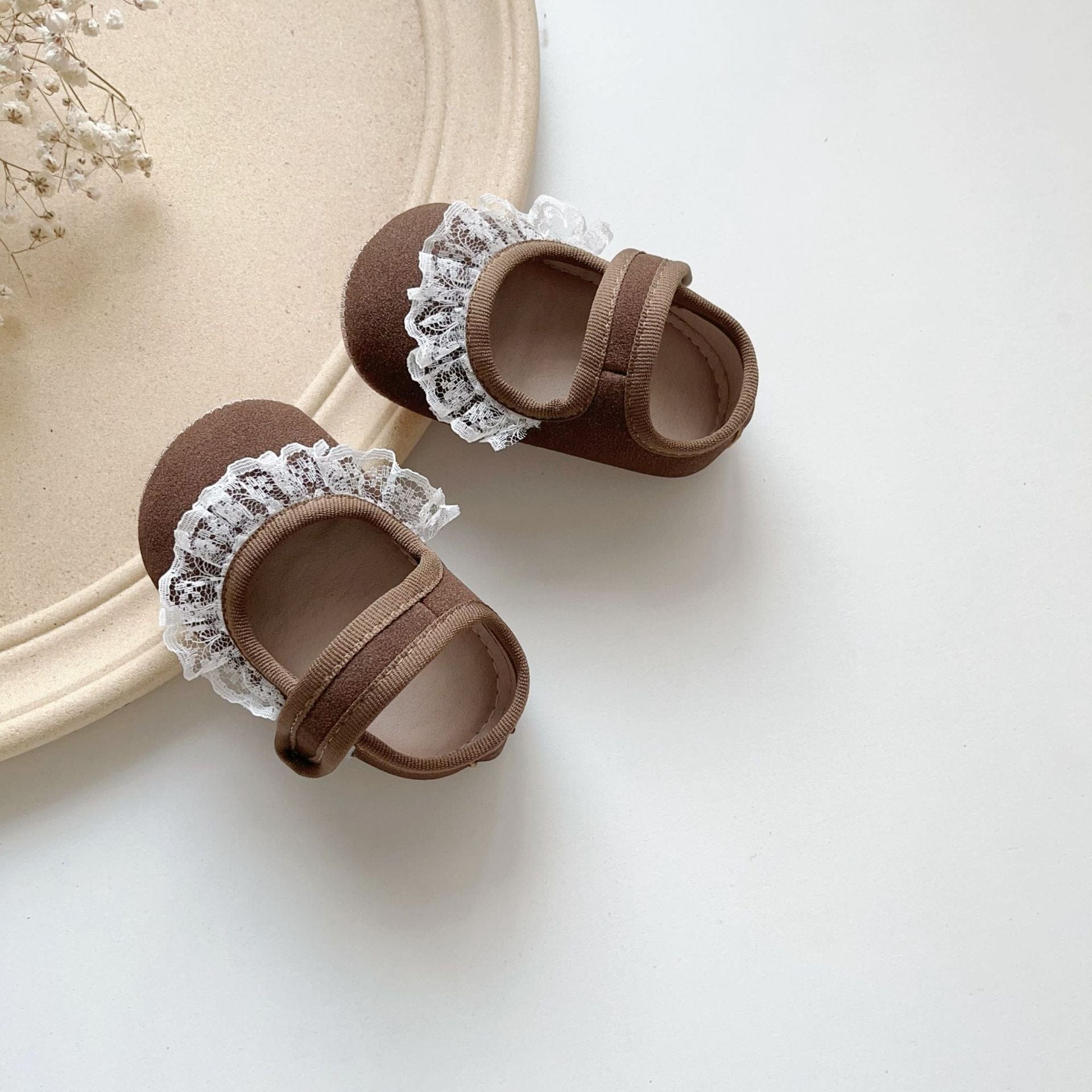 ベビー用靴 Brown / S レースフリル付きストラップシューズ ソフトソールフォーマルシューズ【mh0011070】