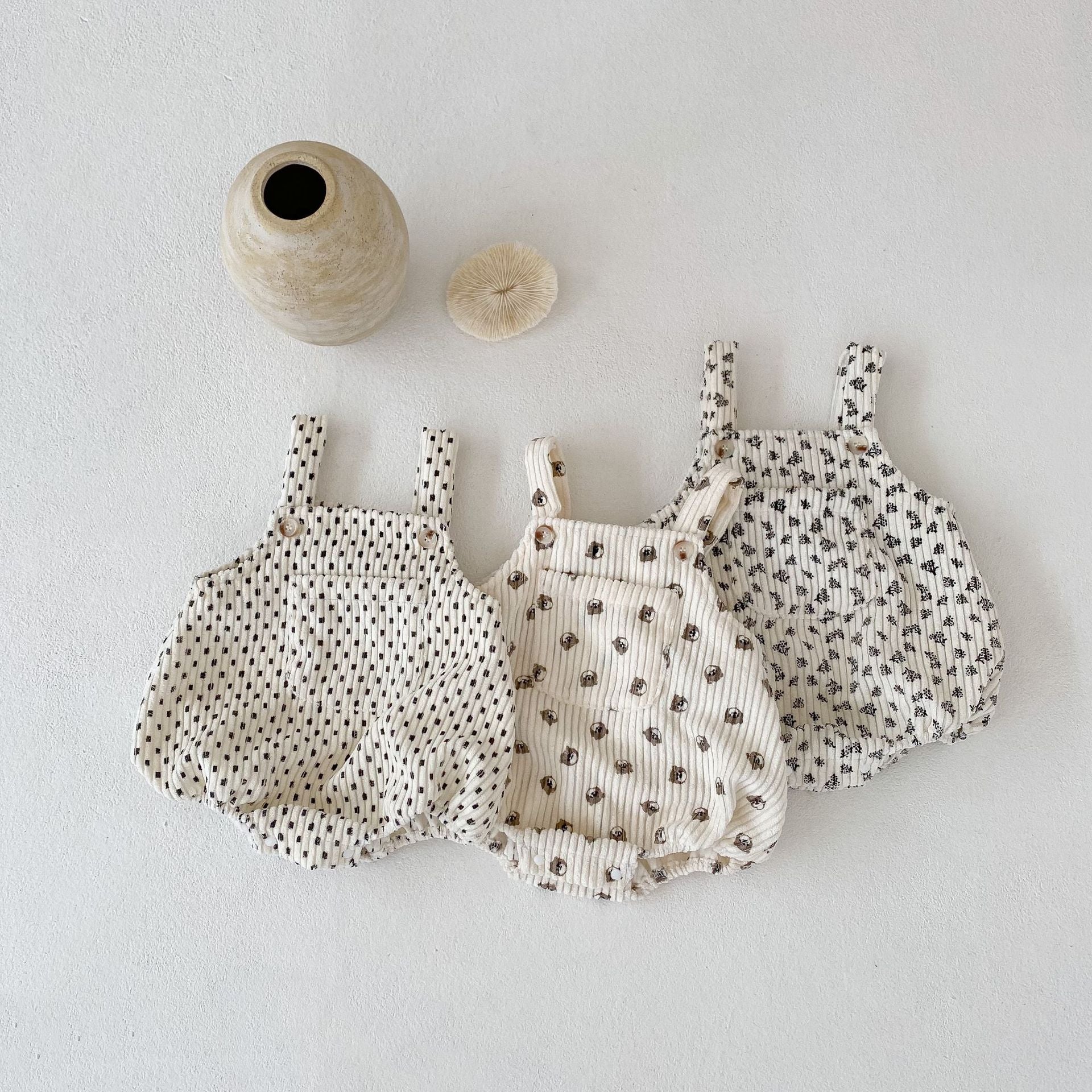 ノースリーブロンパース Flower Print Corduroy Jumpsuit フラワー コーデュロイ ロンパース【mh0011991】