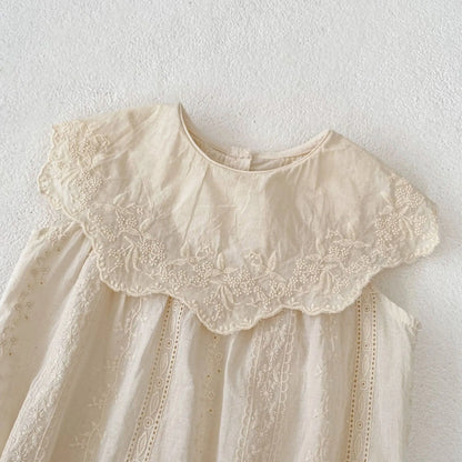 ノースリーブロンパース ベビーロンパース ビッグ襟 ノースリーブボディスーツ 刺繍レース ベージュ【mh0005262】