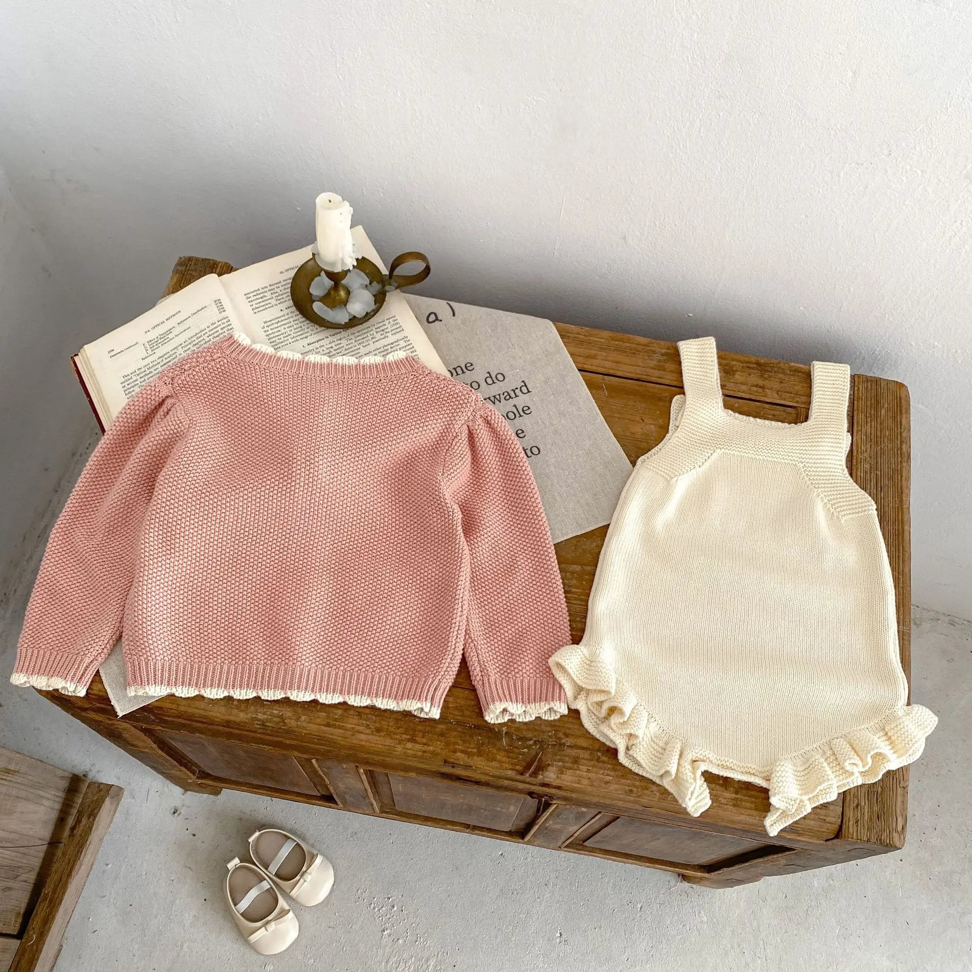 カーディガン・パーカー ベビーカーディガン/ロンパース ニットジャケット/サスペンダーボディスーツ フリル【mh0006404】