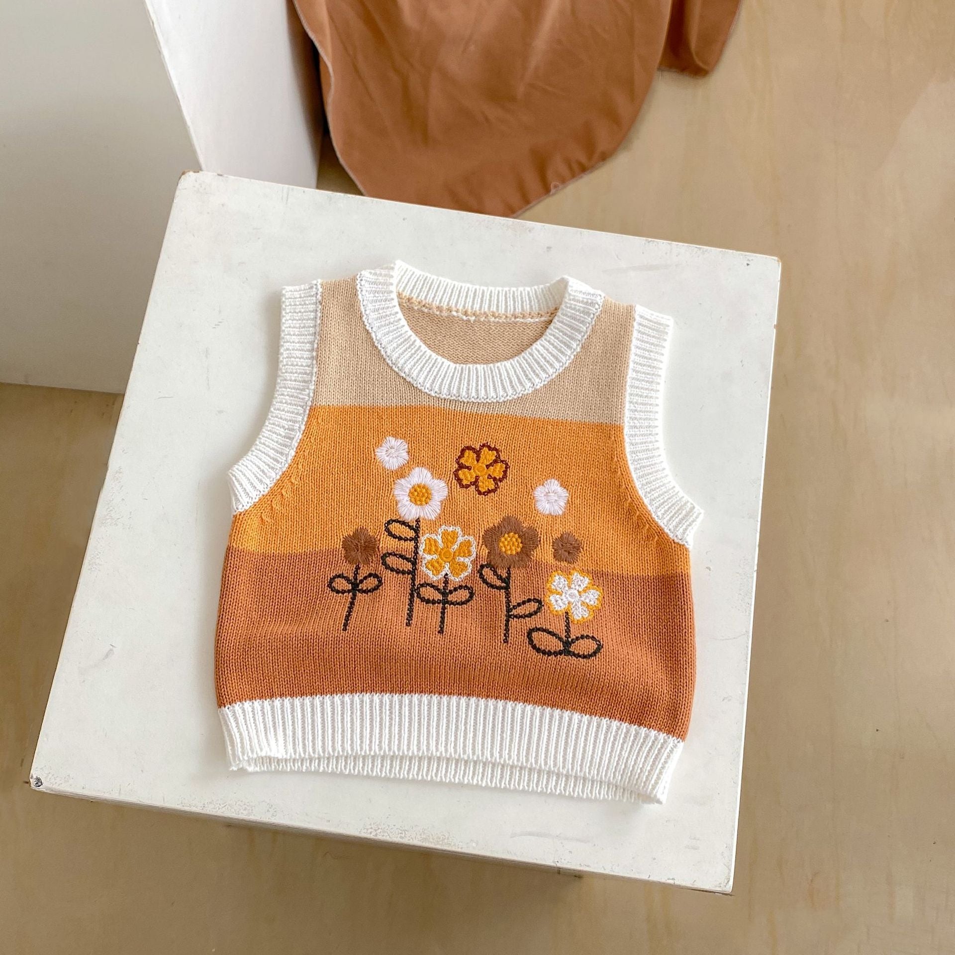 ベスト ベビーベスト ニットトップス フラワー刺繍 ボーダー【mh0006411】