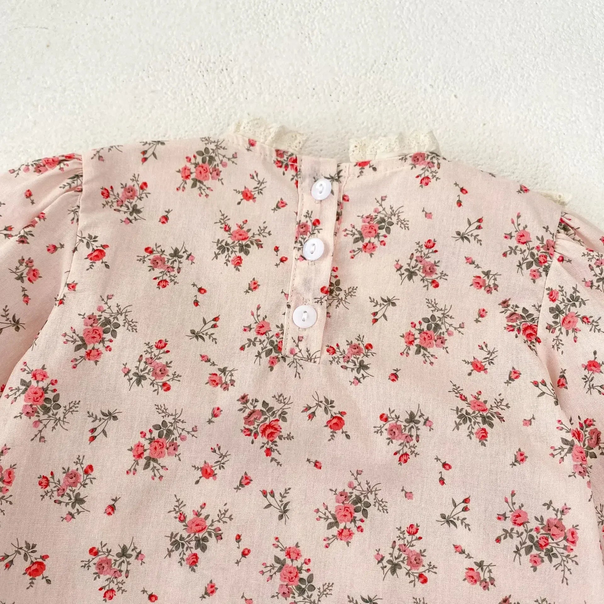 長袖ロンパース ベビーロンパース フラワープリント刺繍長袖ボディスーツ ピンク【mh0007383】