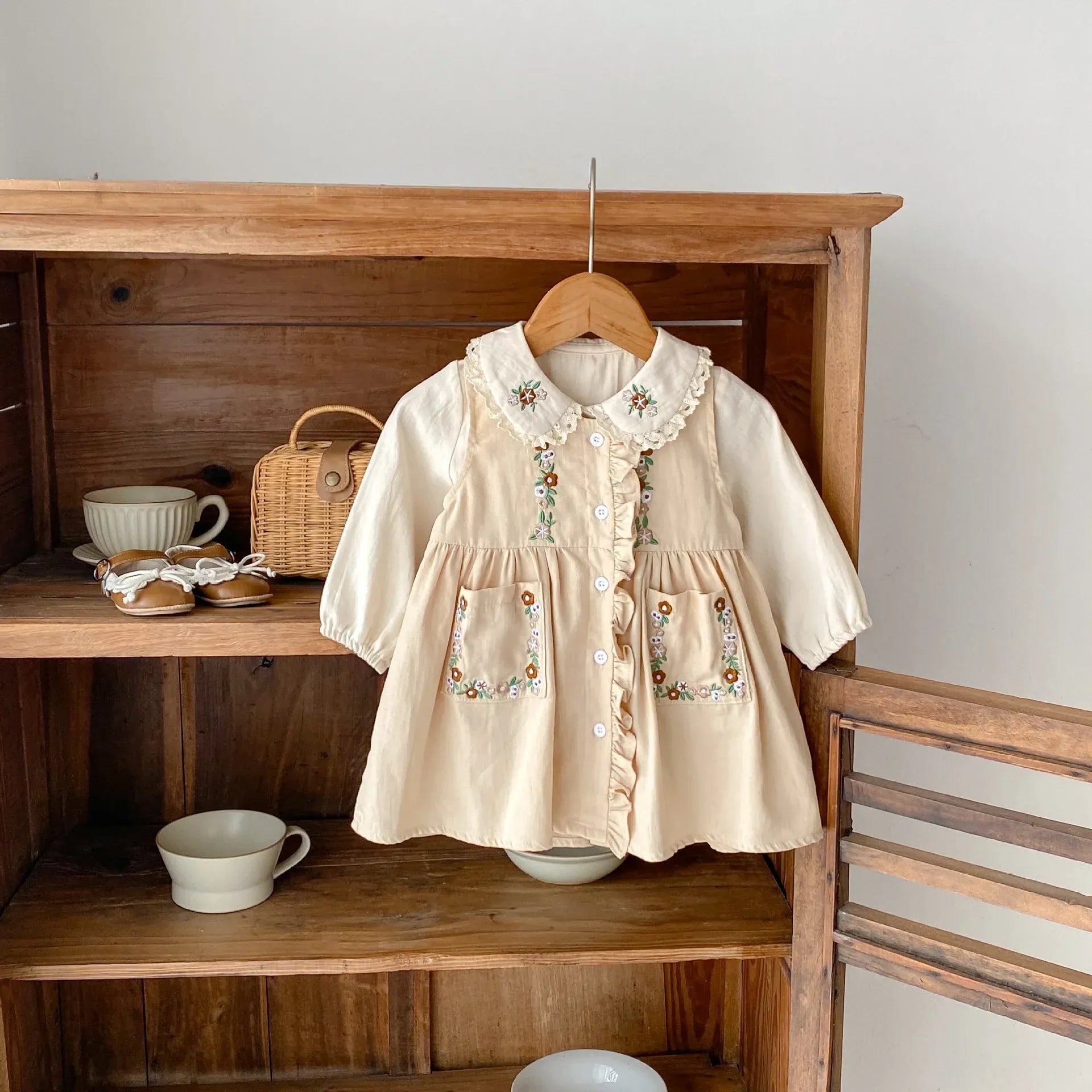 長袖セットアップ ベビーキッズトップス/ワンピース フラワー刺繍長袖ブラウス/ノースリーブ前あきワンピース【mh0008741】