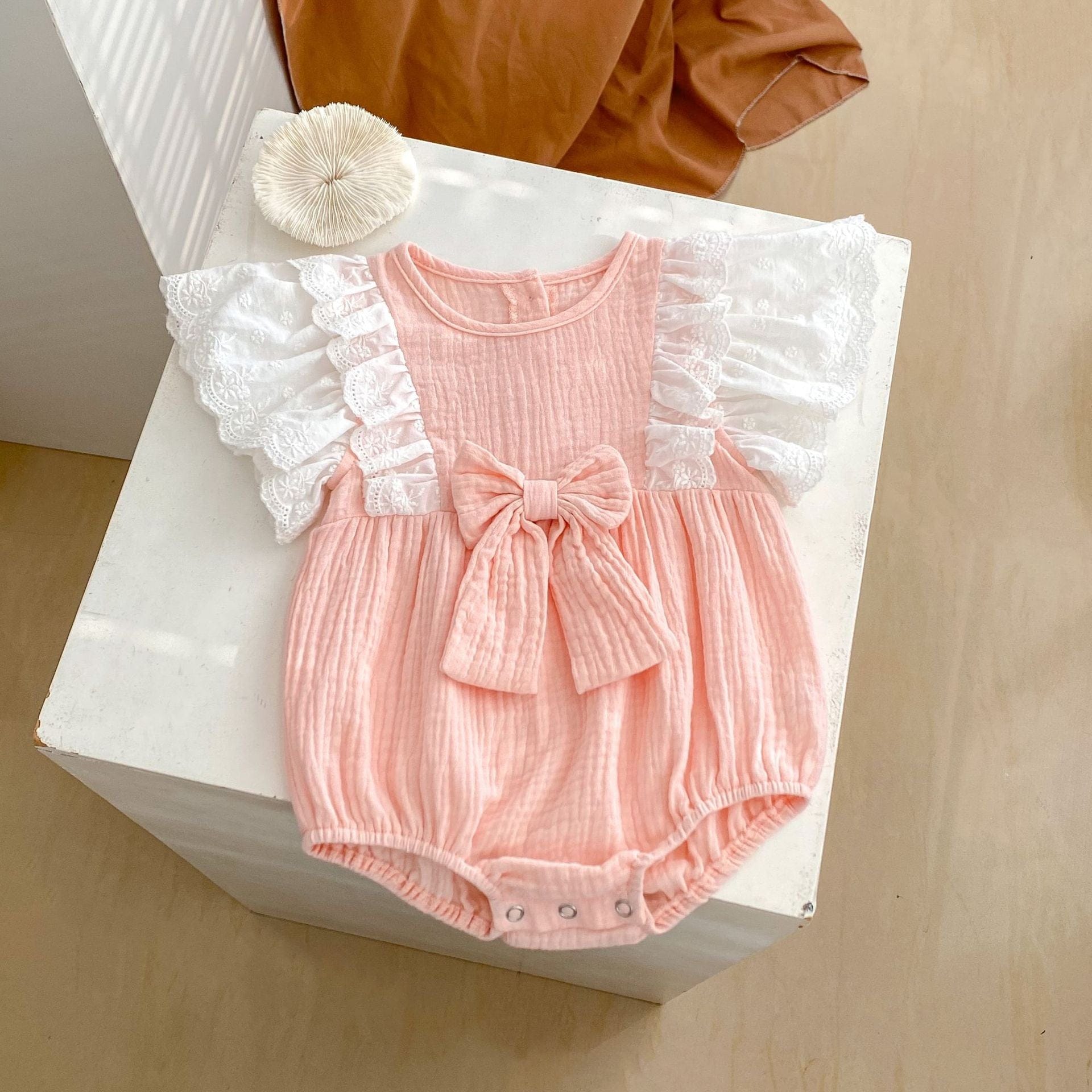 半袖ロンパース バタフライフリルショルダーリボンロンパース【mh0010151】