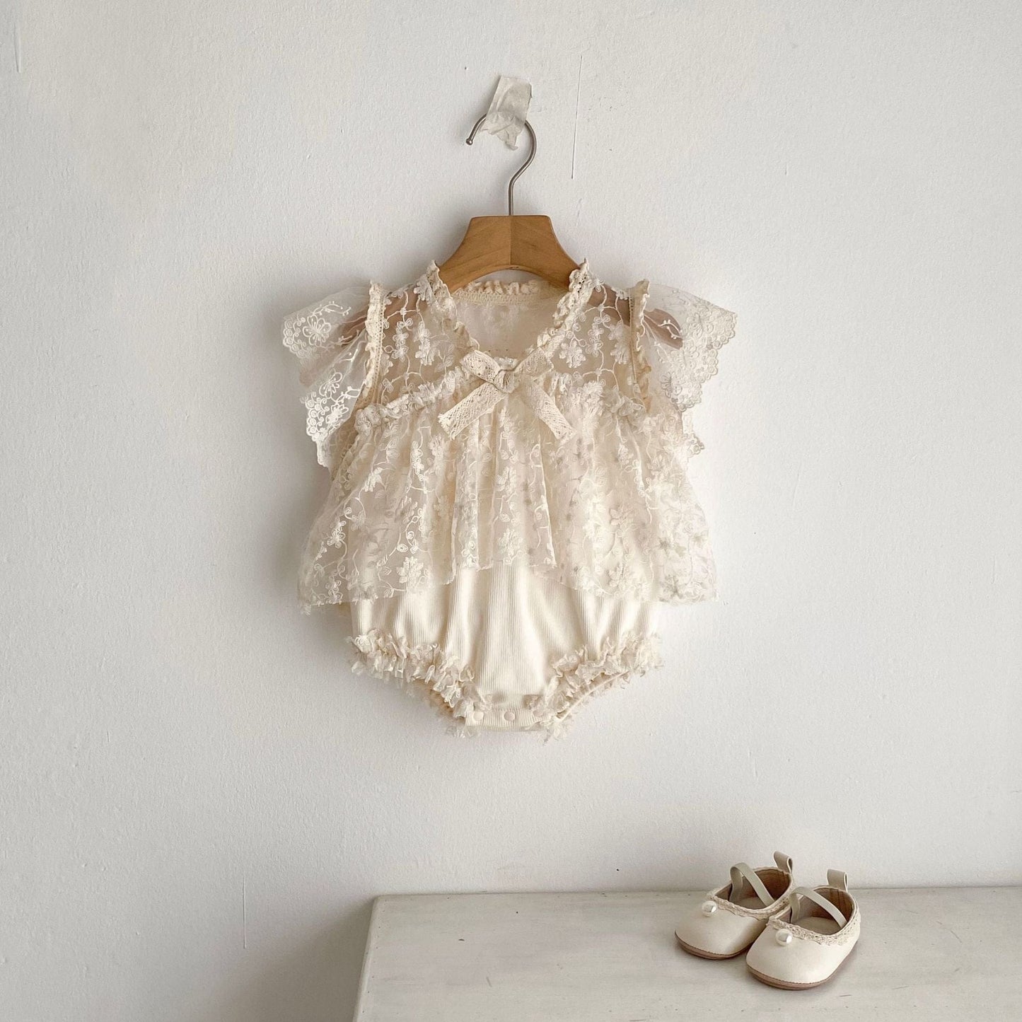 半袖ロンパース 刺繍レースドッキングロンパース【mh0010159】