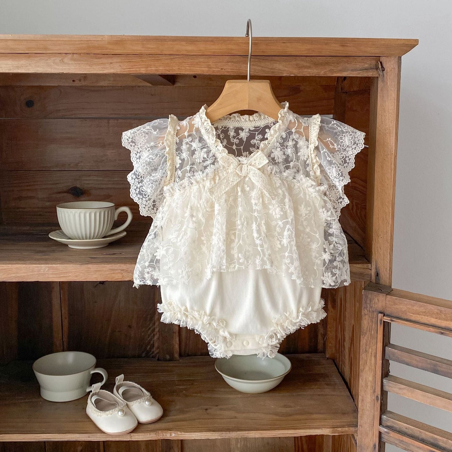 半袖ロンパース 刺繍レースドッキングロンパース【mh0010159】