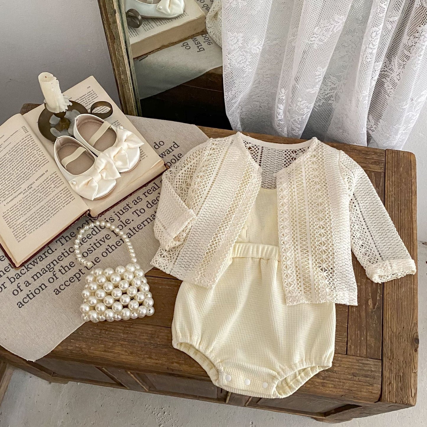 ノースリーブロンパース バタフライフリルバッククロスロンパース【mh0010174】