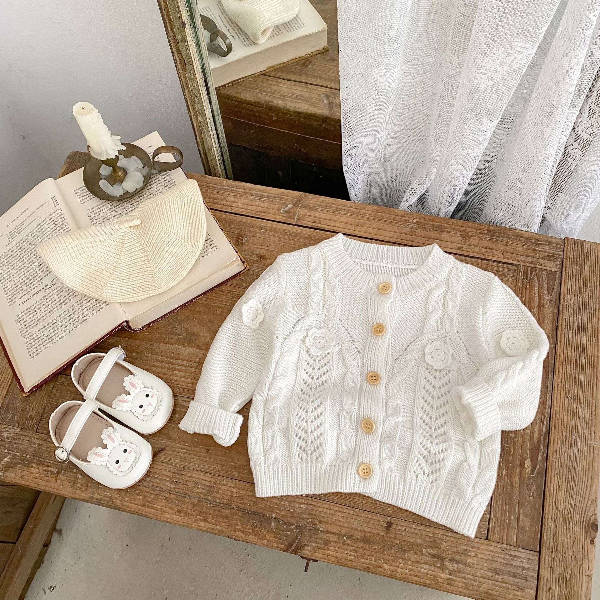 カーディガン・パーカー フラワー刺繍長袖ニットカーディガン【mh0010506】