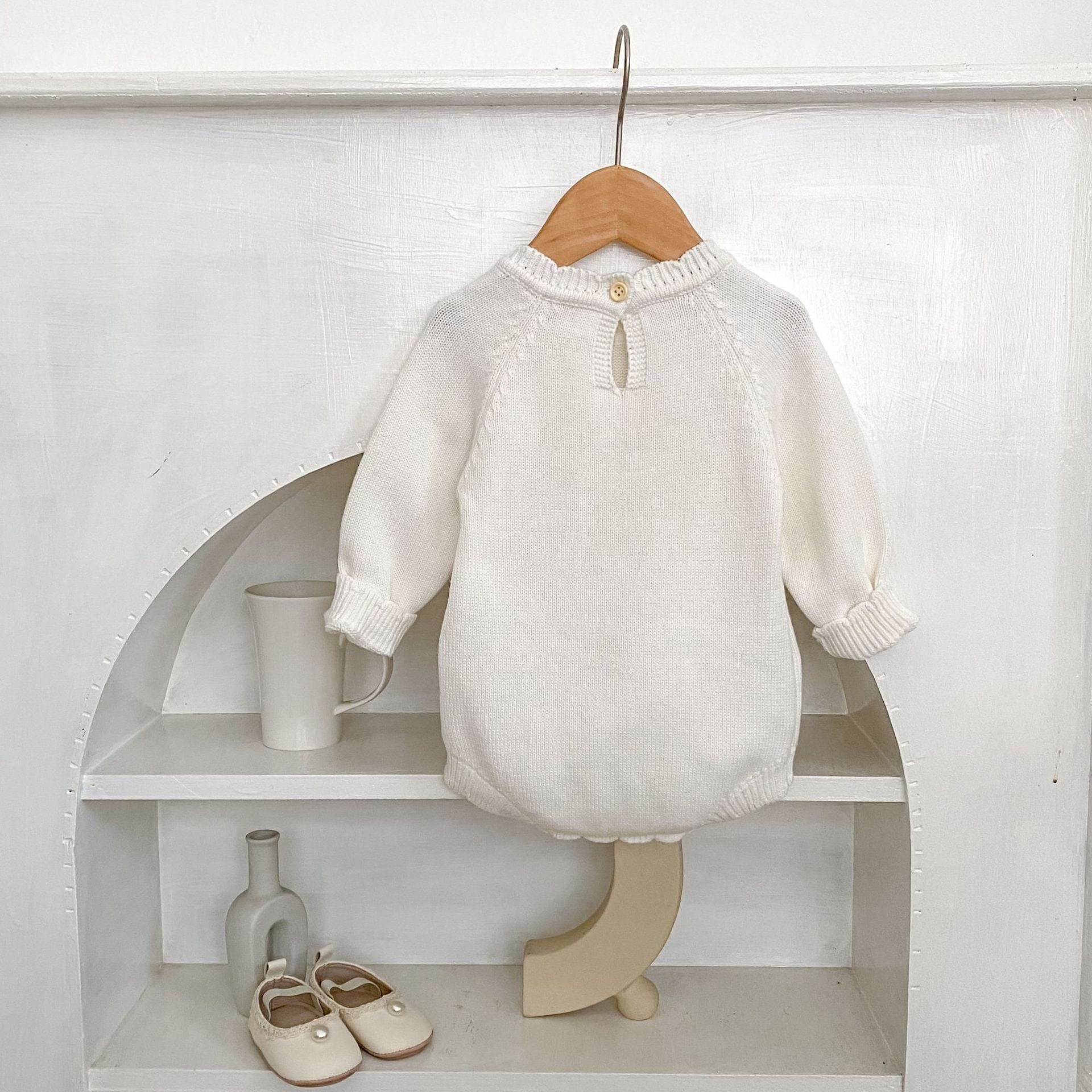 長袖ロンパース フラワー刺繍長袖ニットロンパース【mh0010516】