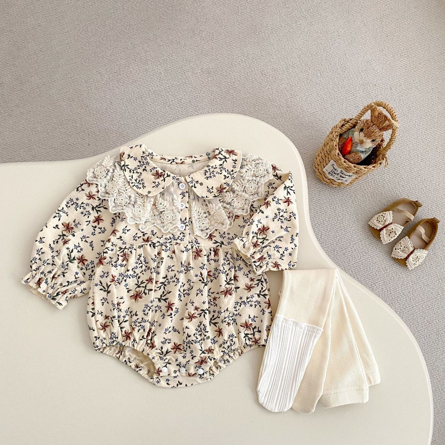 長袖ロンパース フラワープリントレース襟長袖ロンパース【mh0010527】