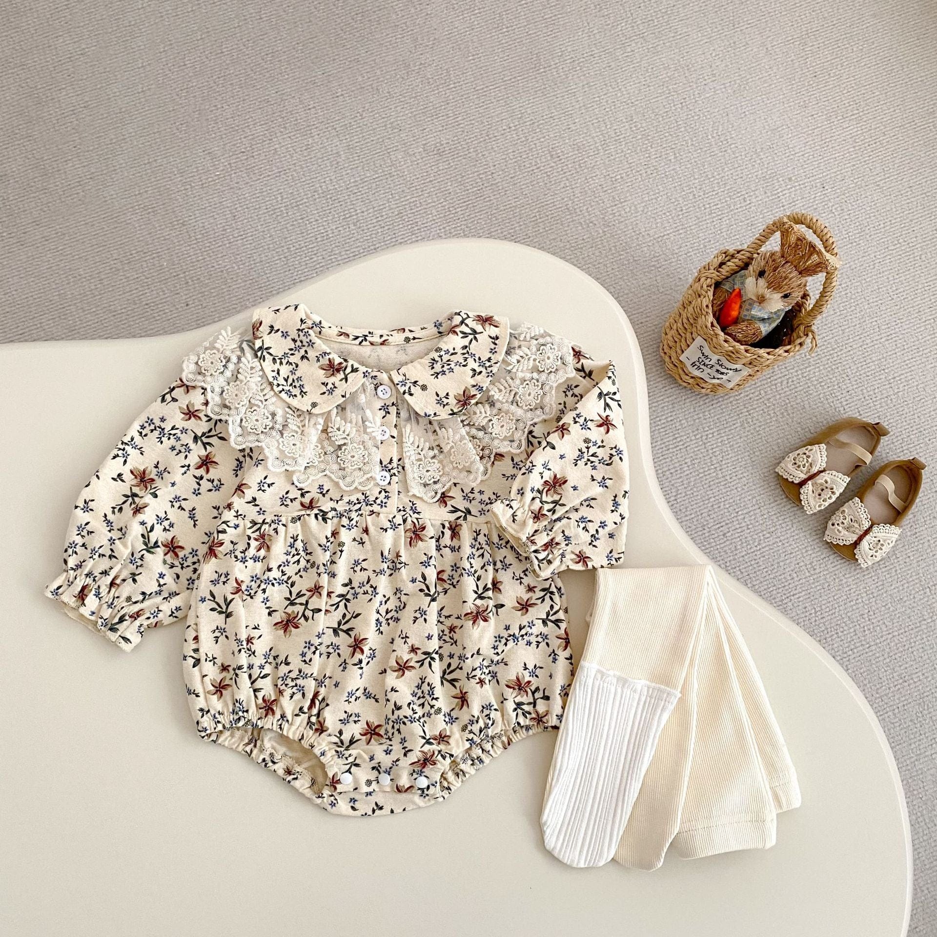 長袖ロンパース フラワープリントレース襟長袖ロンパース【mh0010527】