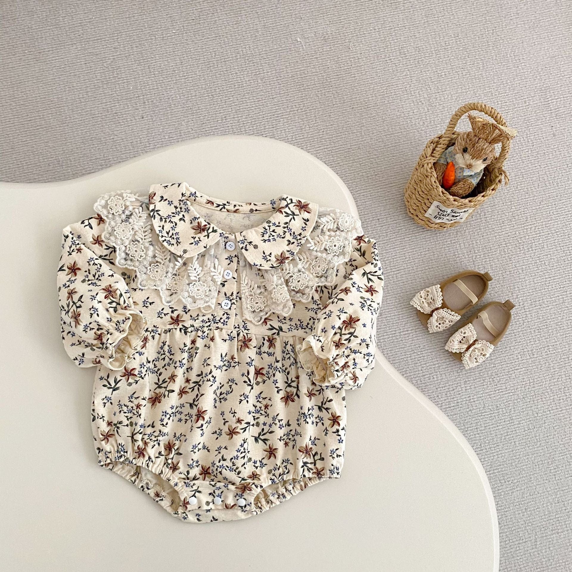 長袖ロンパース フラワープリントレース襟長袖ロンパース【mh0010527】