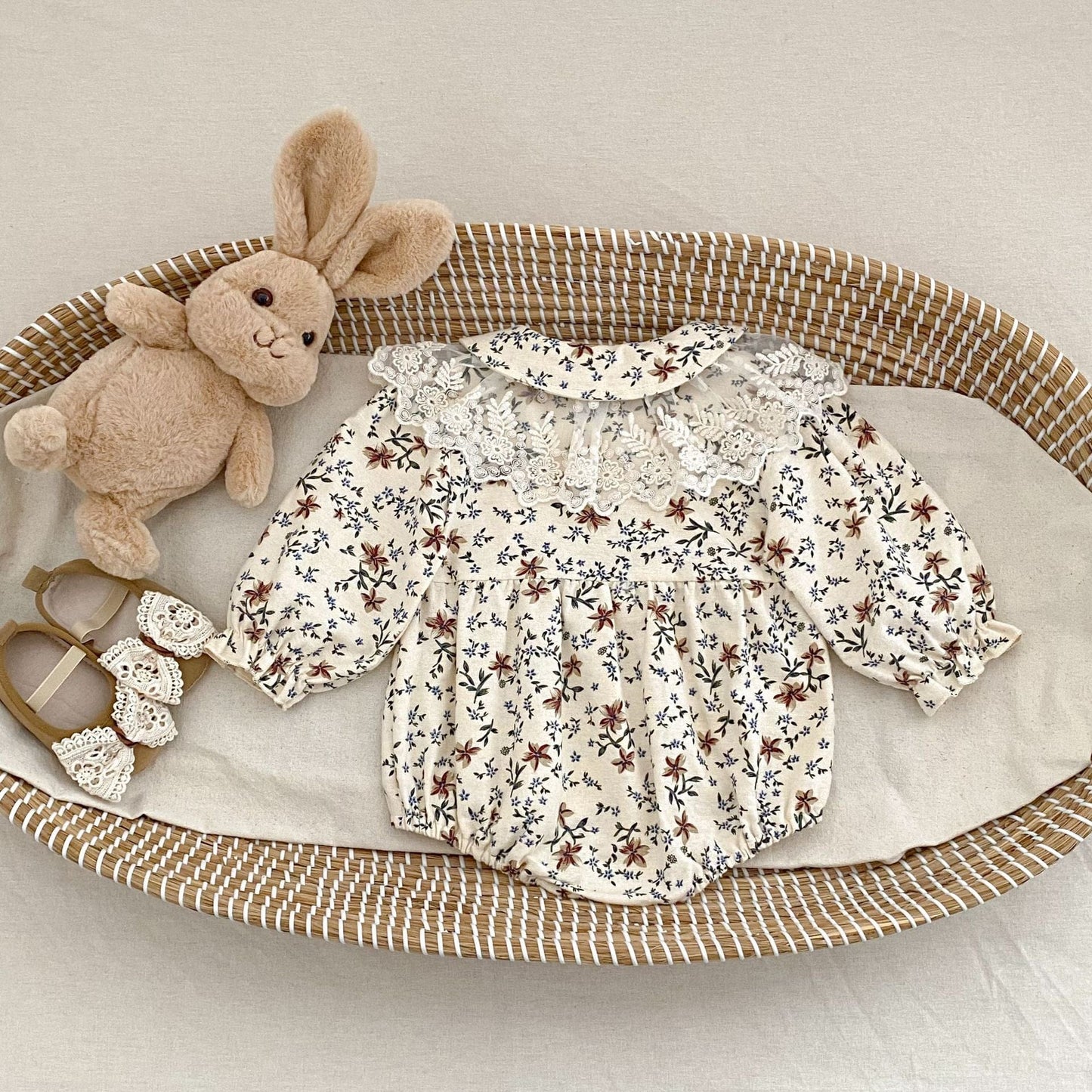 長袖ロンパース フラワープリントレース襟長袖ロンパース【mh0010527】