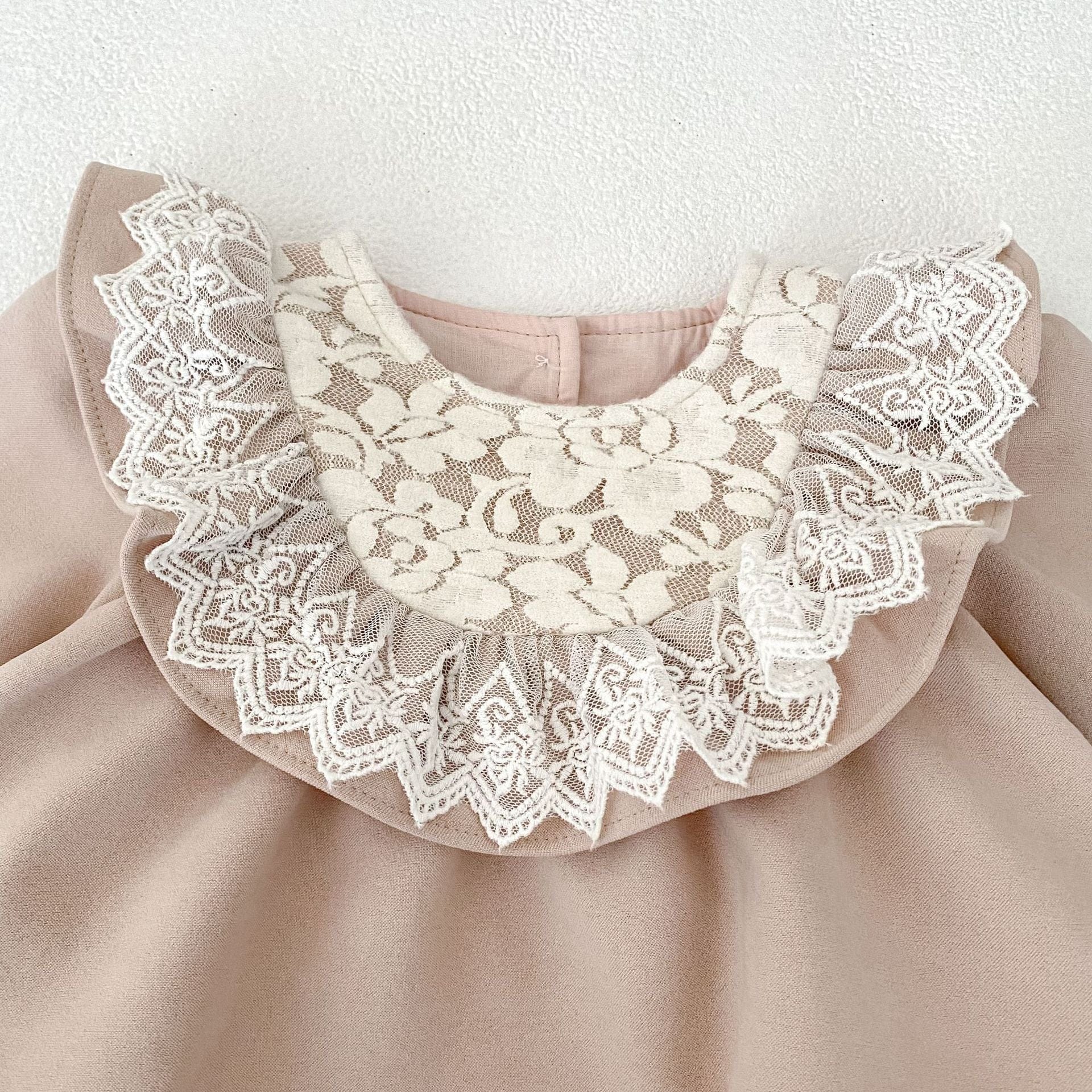 長袖ロンパース ビッグレース襟付き長袖スカートロンパース【mh0010838】