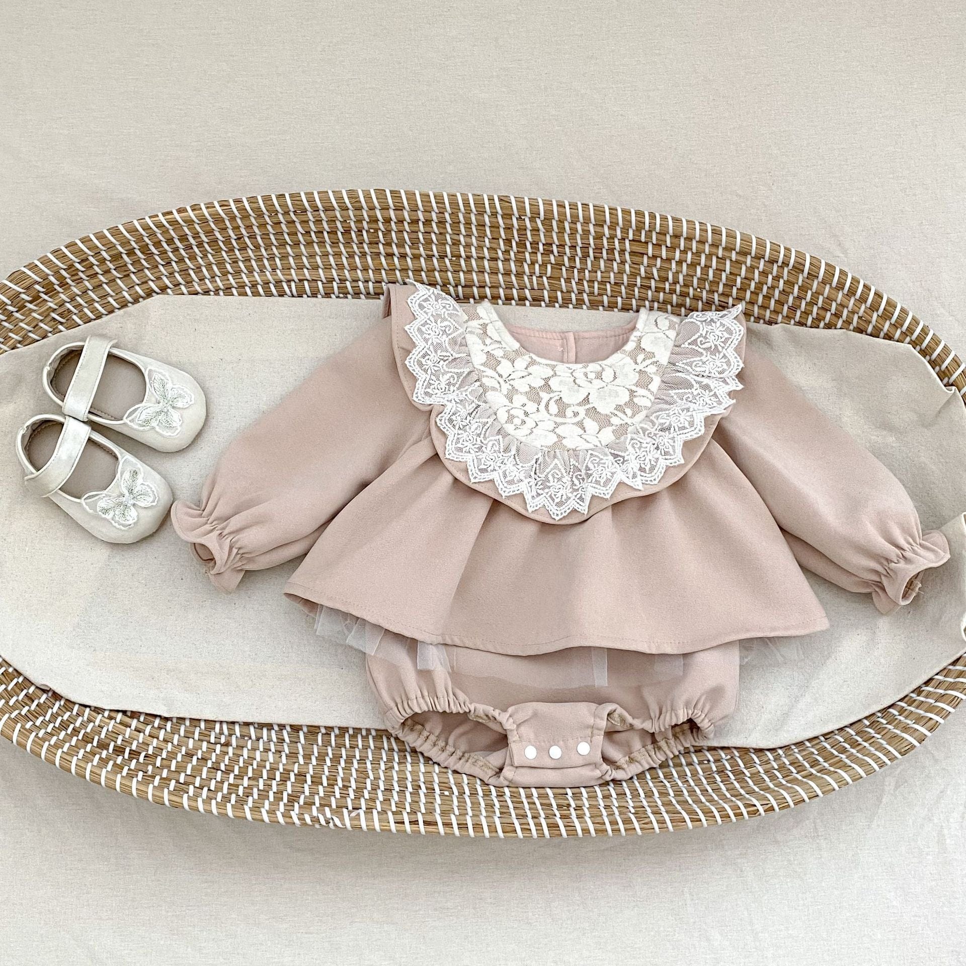 長袖ロンパース ビッグレース襟付き長袖スカートロンパース【mh0010838】