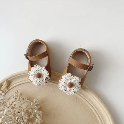 ベビー用靴 お花モチーフストラップシューズ レースフラワー付きフォーマルシューズ【mh0011068】