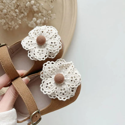 ベビー用靴 お花モチーフストラップシューズ レースフラワー付きフォーマルシューズ【mh0011068】