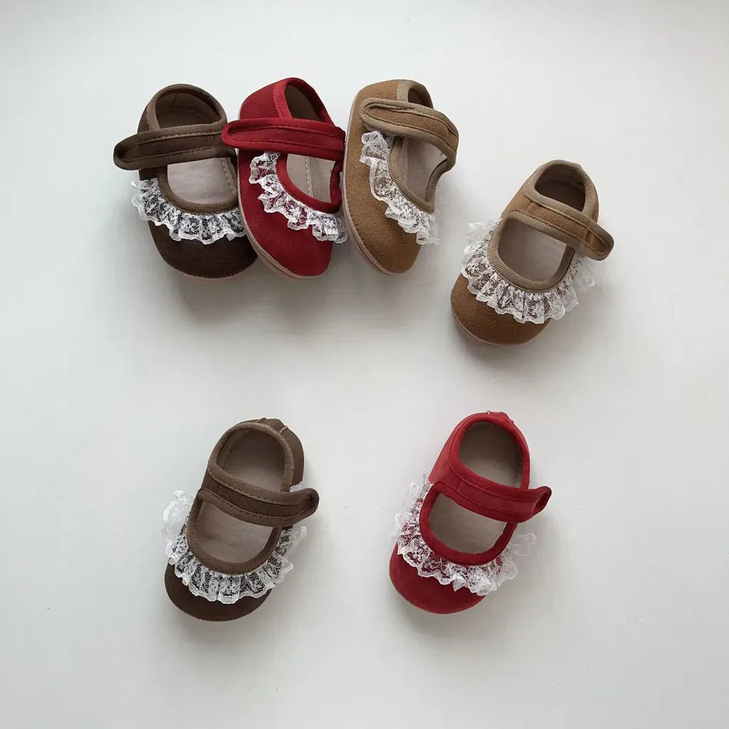 ベビー用靴 レースフリル付きストラップシューズ ソフトソールフォーマルシューズ【mh0011070】