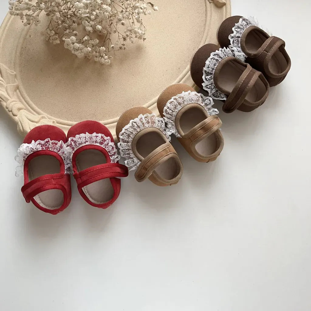 ベビー用靴 レースフリル付きストラップシューズ ソフトソールフォーマルシューズ【mh0011070】