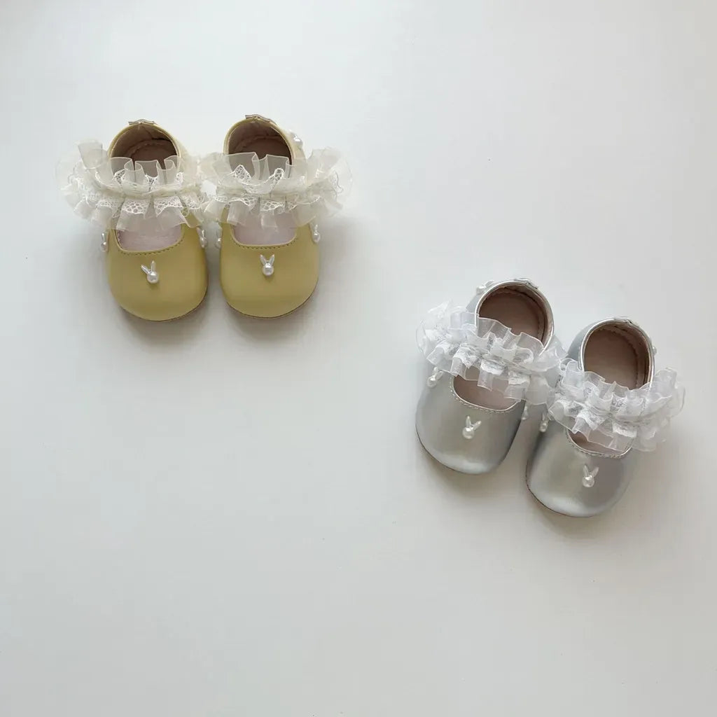 ベビー用靴 うさぎ刺繍ストラップシューズ ハートモチーフ付きベビーシューズ【mh0011071】