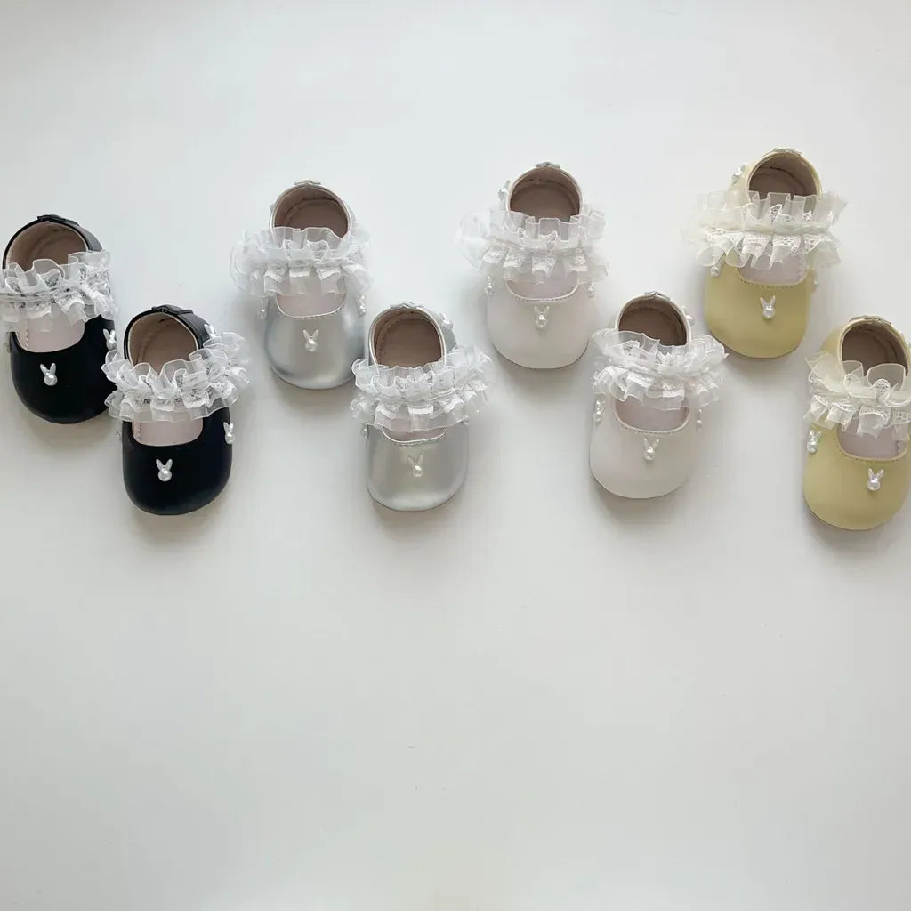 ベビー用靴 うさぎ刺繍ストラップシューズ ハートモチーフ付きベビーシューズ【mh0011071】