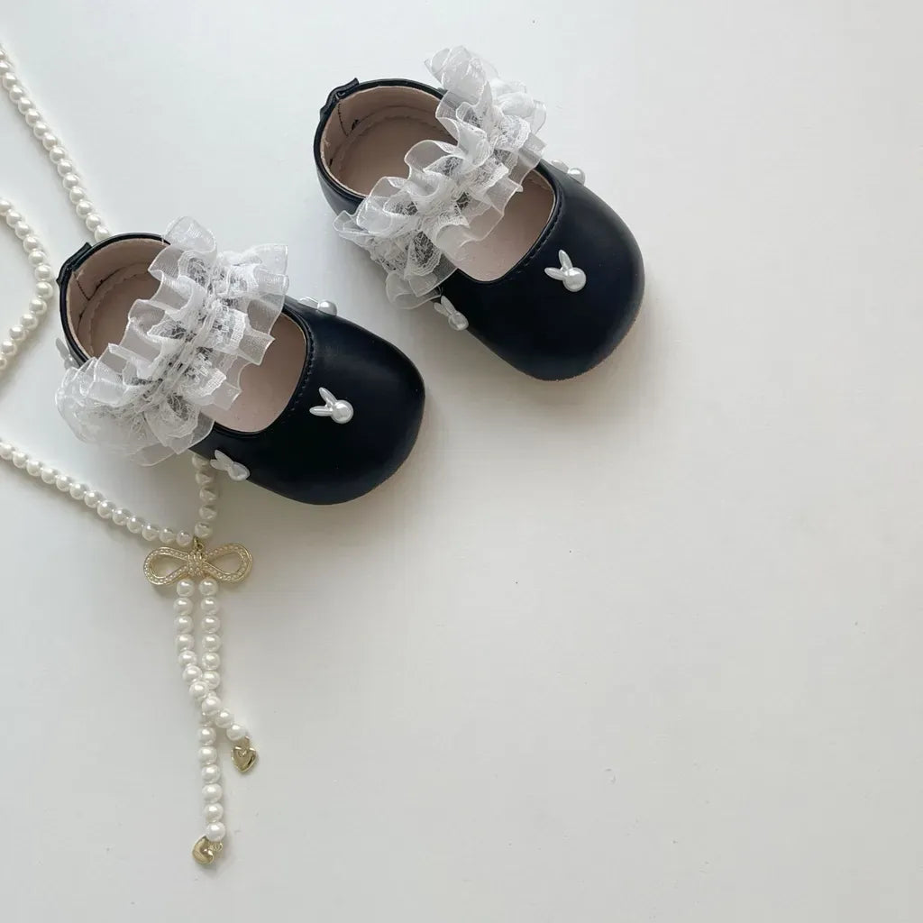 ベビー用靴 うさぎ刺繍ストラップシューズ ハートモチーフ付きベビーシューズ【mh0011071】