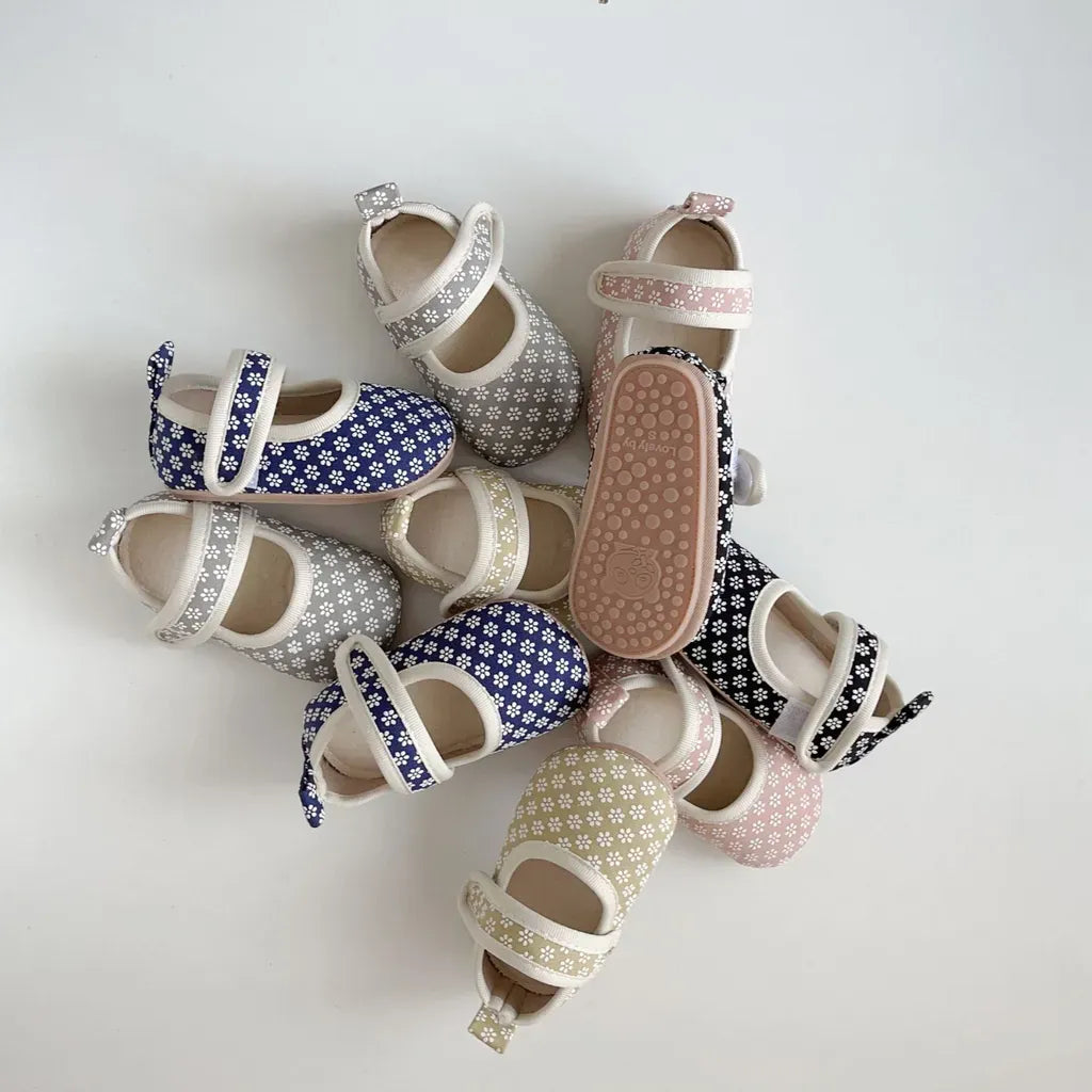 ベビー用靴 ベルクロストラップ花柄ファーストシューズ【mh0011073】