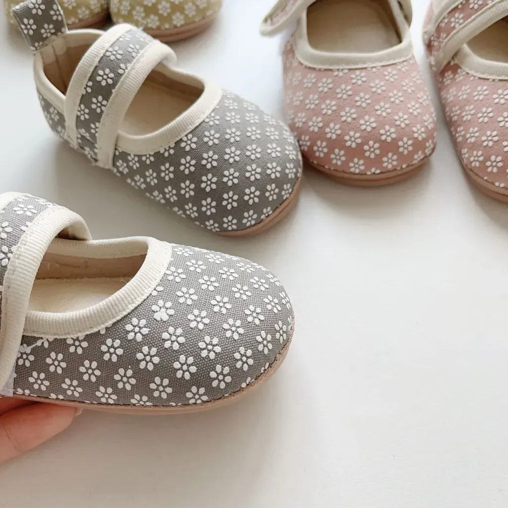 ベビー用靴 ベルクロストラップ花柄ファーストシューズ【mh0011073】