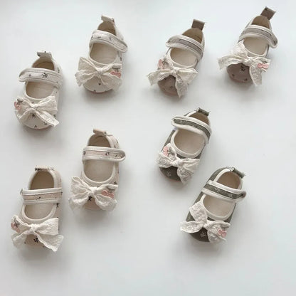 ベビー用靴 さくらんぼ刺繍リボンソフトソールベビーシューズ【mh0011074】