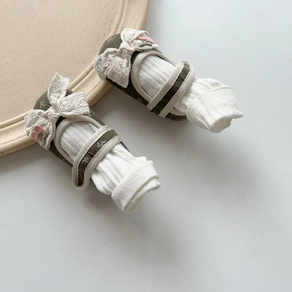 ベビー用靴 さくらんぼ刺繍リボンソフトソールベビーシューズ【mh0011074】